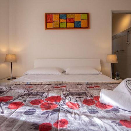 B&B A Casa Di Amici 카세르타 외부 사진