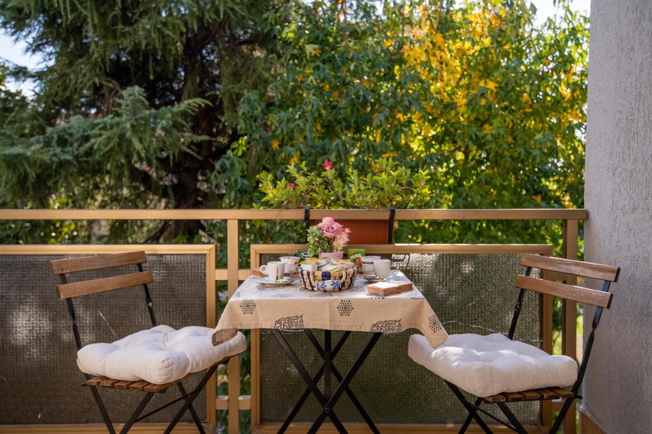 B&B A Casa Di Amici 카세르타 외부 사진